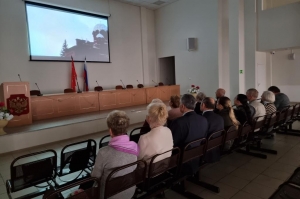 В СИЗО-1 УФСИН РОССИИ ПО Г. САНКТ-ПЕТЕРБУРГУ И ЛЕНИНГРАДСКОЙ ОБЛАСТИ ПРОВОДИЛОСЬ ЧЕСТВОВАНИЕ ВЕТЕРАНОВ УИС